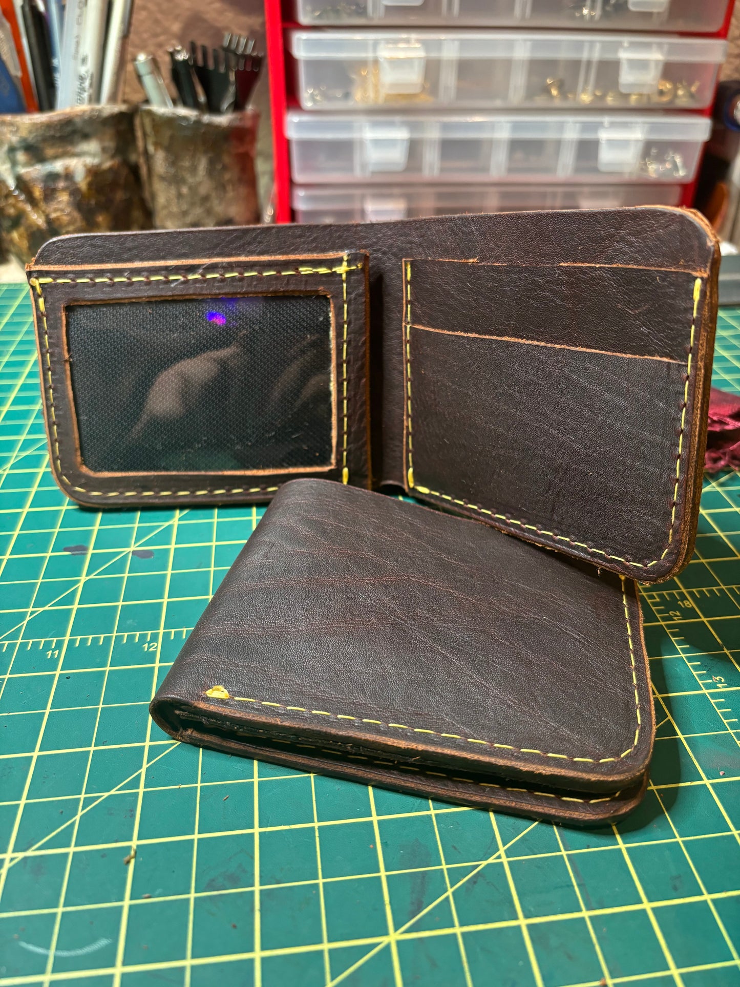 Bifold wallets