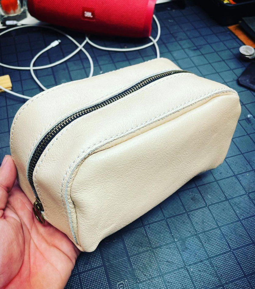 Small “the tough gurl” leather pouch